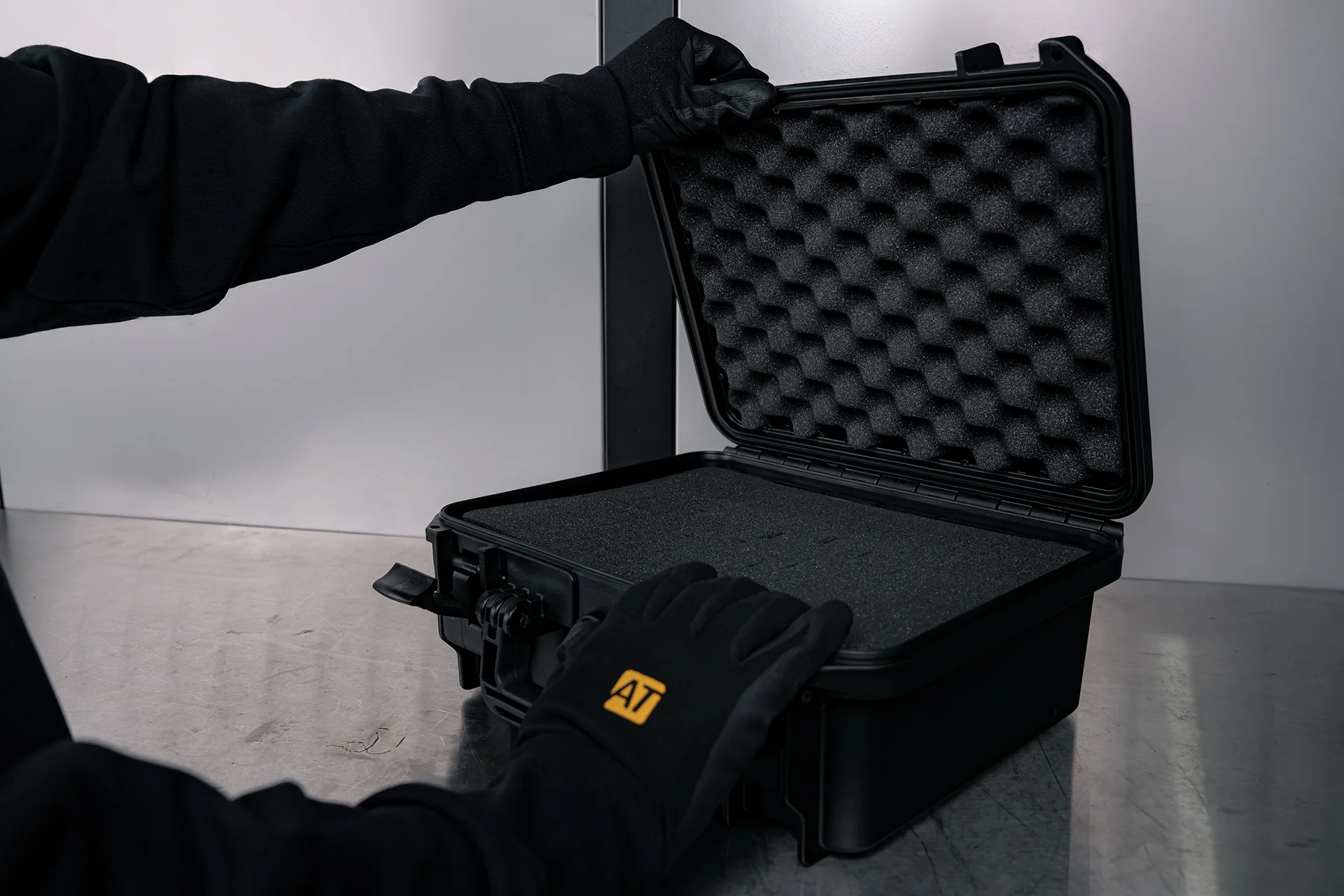 Reusable ECU shipping case - Image 8